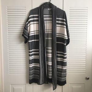 Vince Short Sleeved Open Cardigan Striped Size M